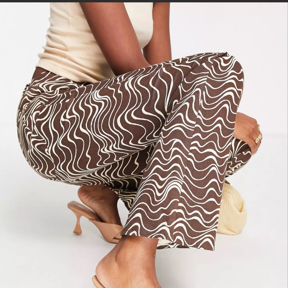 & Other Stories Printed Brown Pants